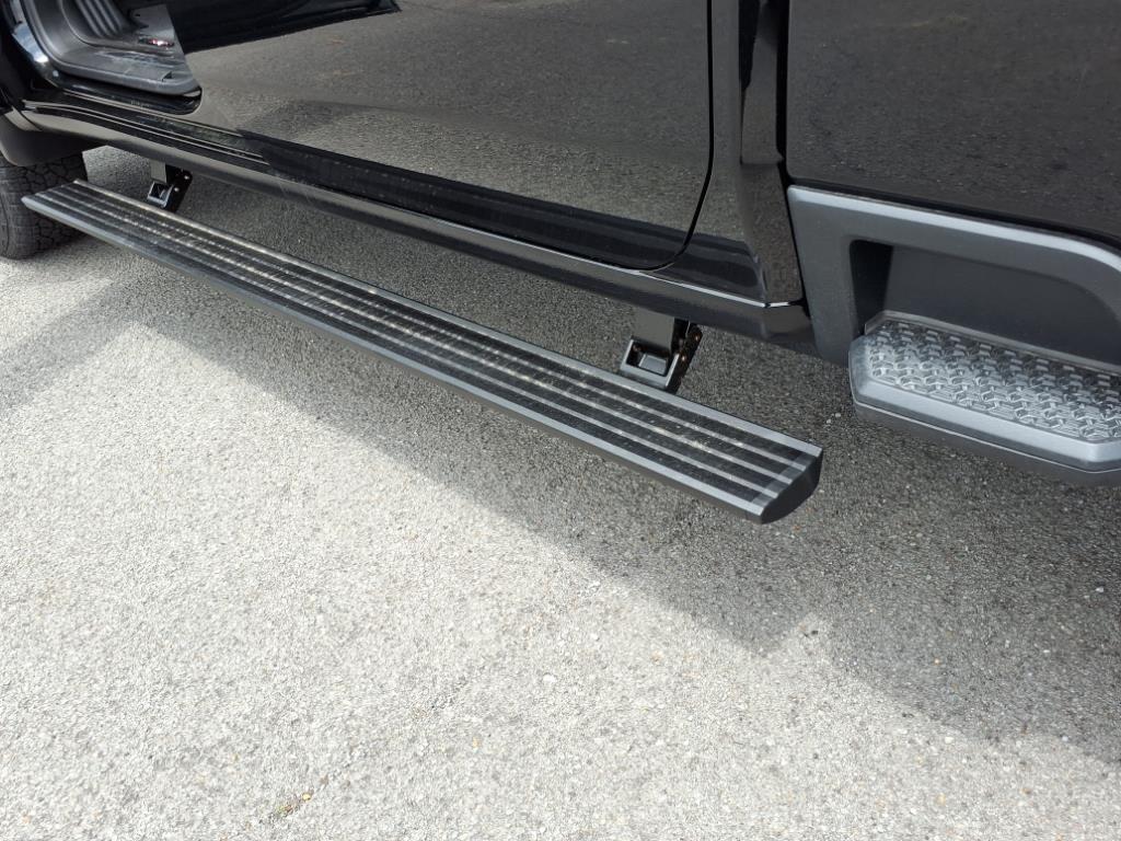 new 2025 GMC Sierra 2500 car, priced at $84,755