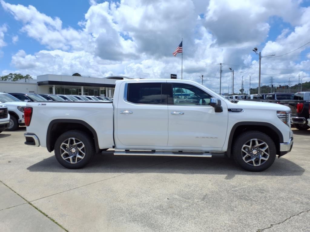 new 2025 GMC Sierra 1500 car, priced at $55,775