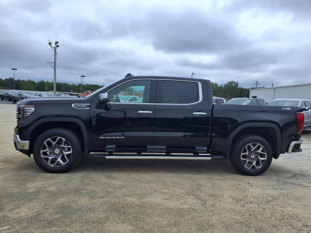 new 2025 GMC Sierra 1500 car, priced at $58,060