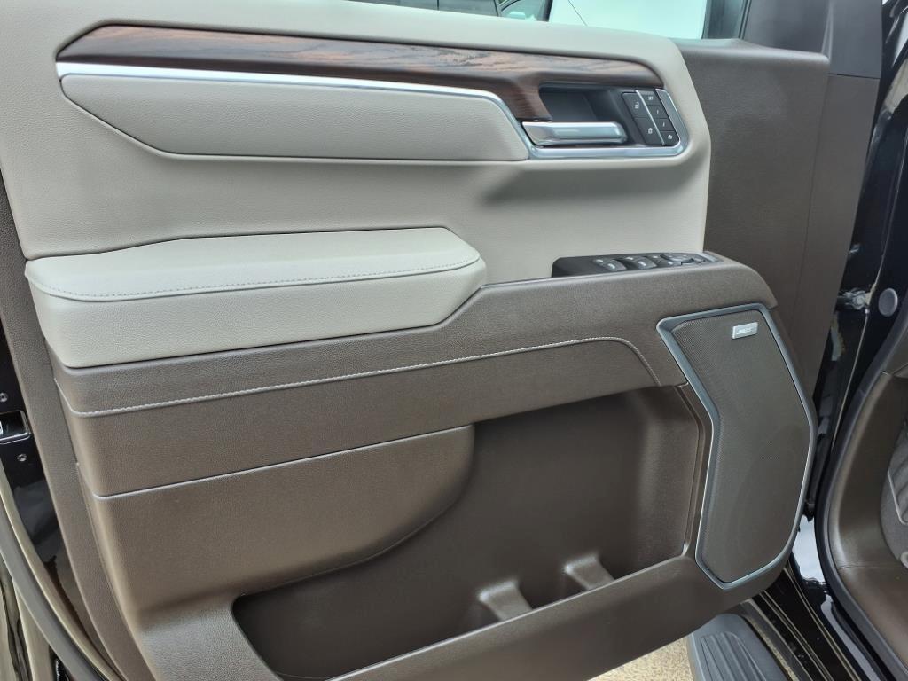 new 2025 GMC Sierra 1500 car, priced at $58,060