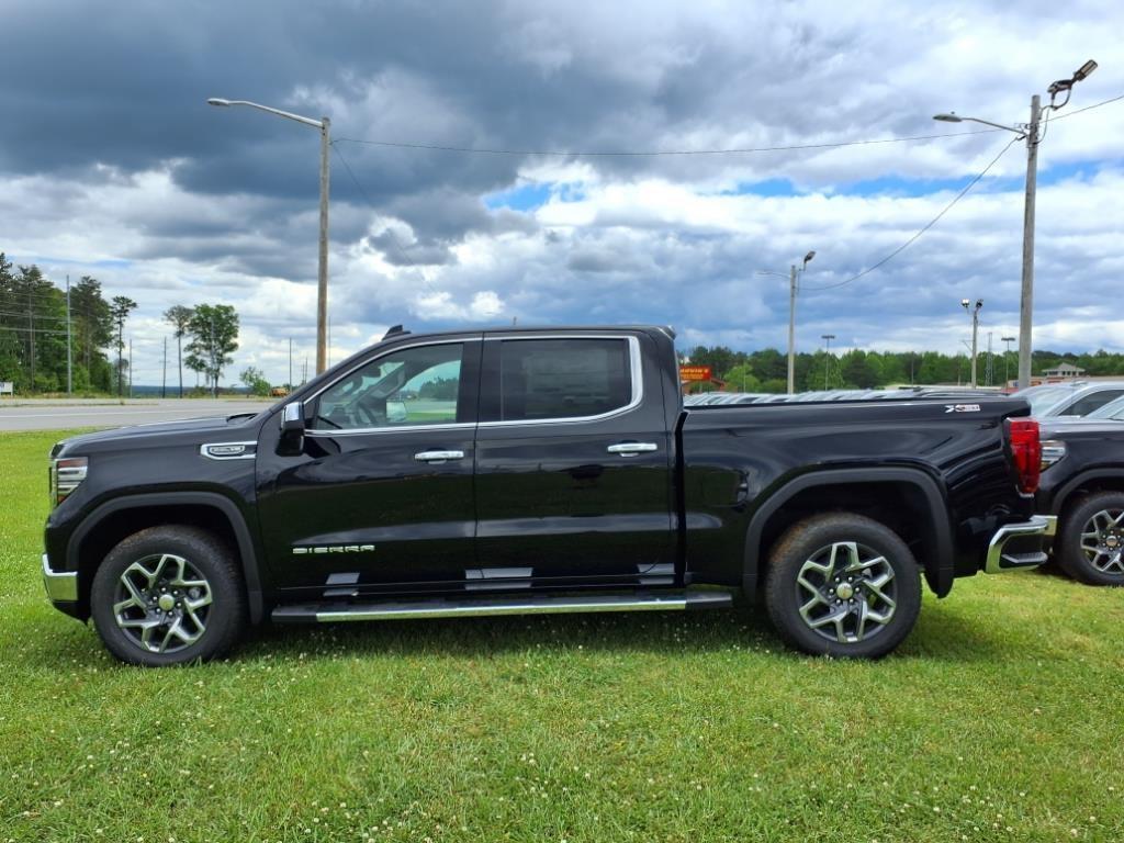 new 2025 GMC Sierra 1500 car, priced at $55,335