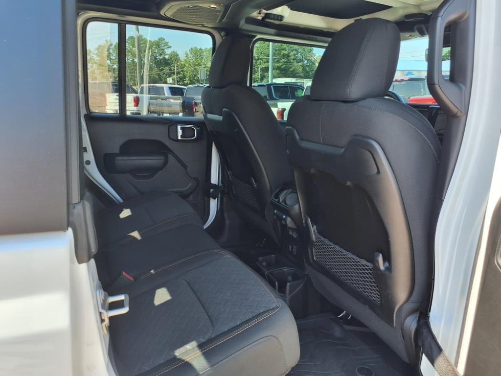 used 2024 Jeep Gladiator car, priced at $45,458