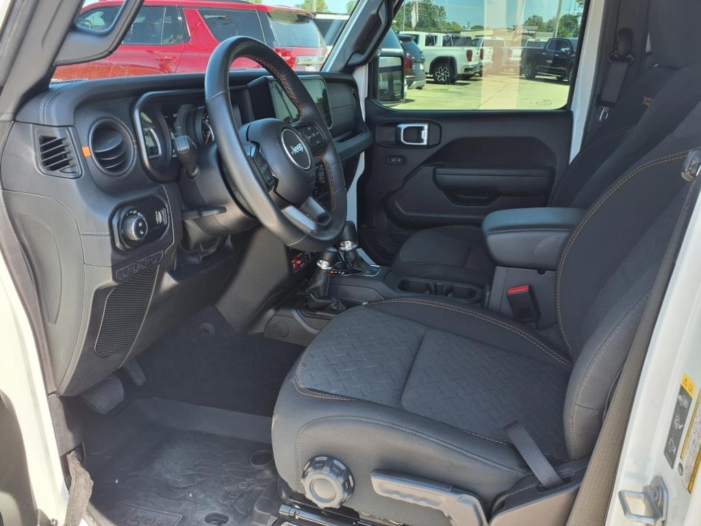 used 2024 Jeep Gladiator car, priced at $45,458