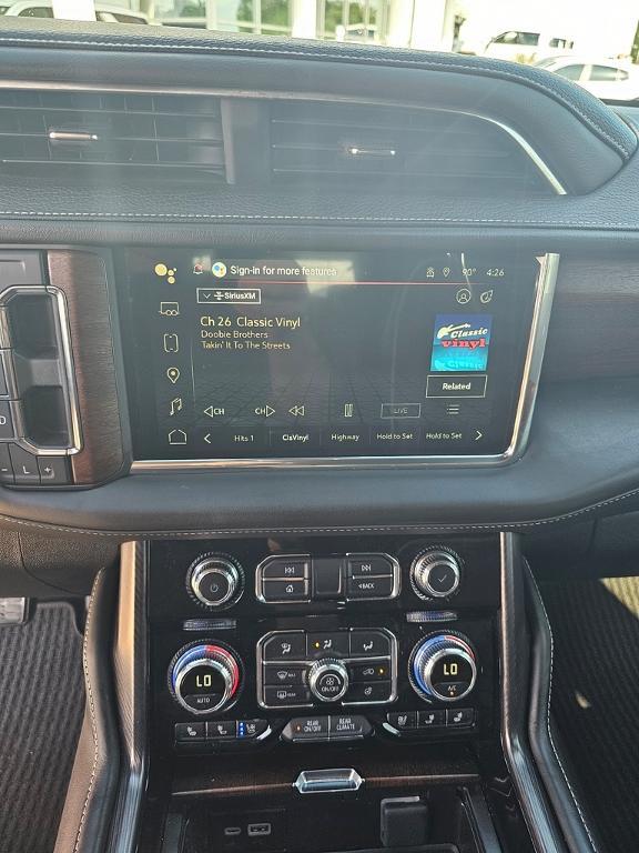 used 2024 GMC Yukon car, priced at $84,997