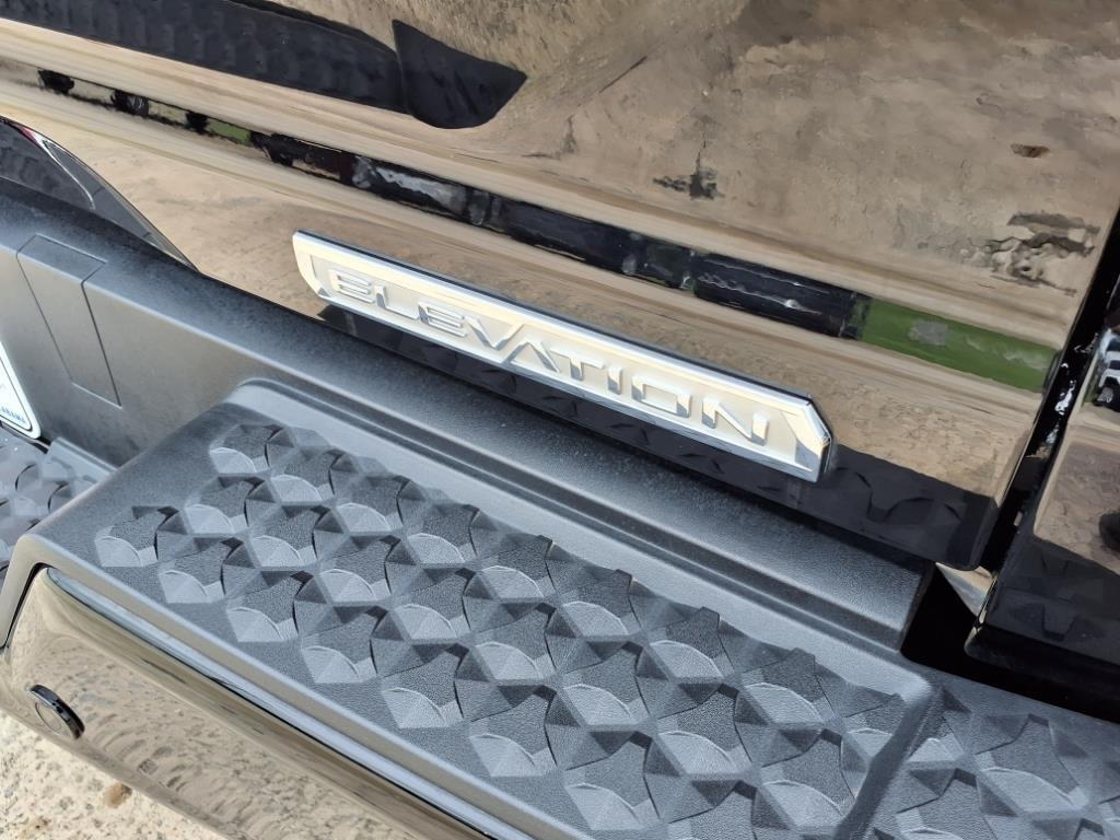 used 2023 GMC Canyon car, priced at $35,987