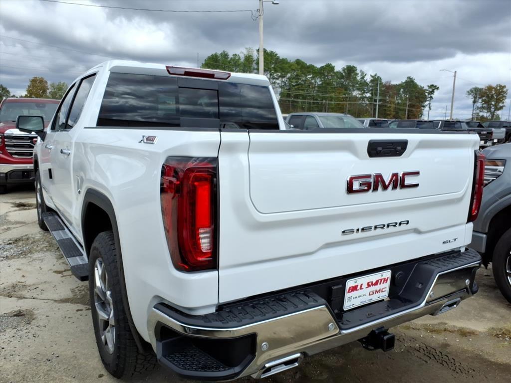 new 2026 GMC Sierra 1500 car, priced at $57,925