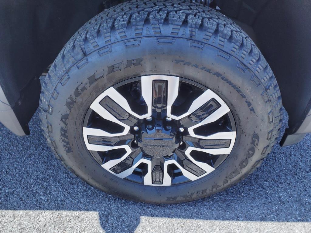 new 2025 GMC Sierra 2500 car, priced at $91,430