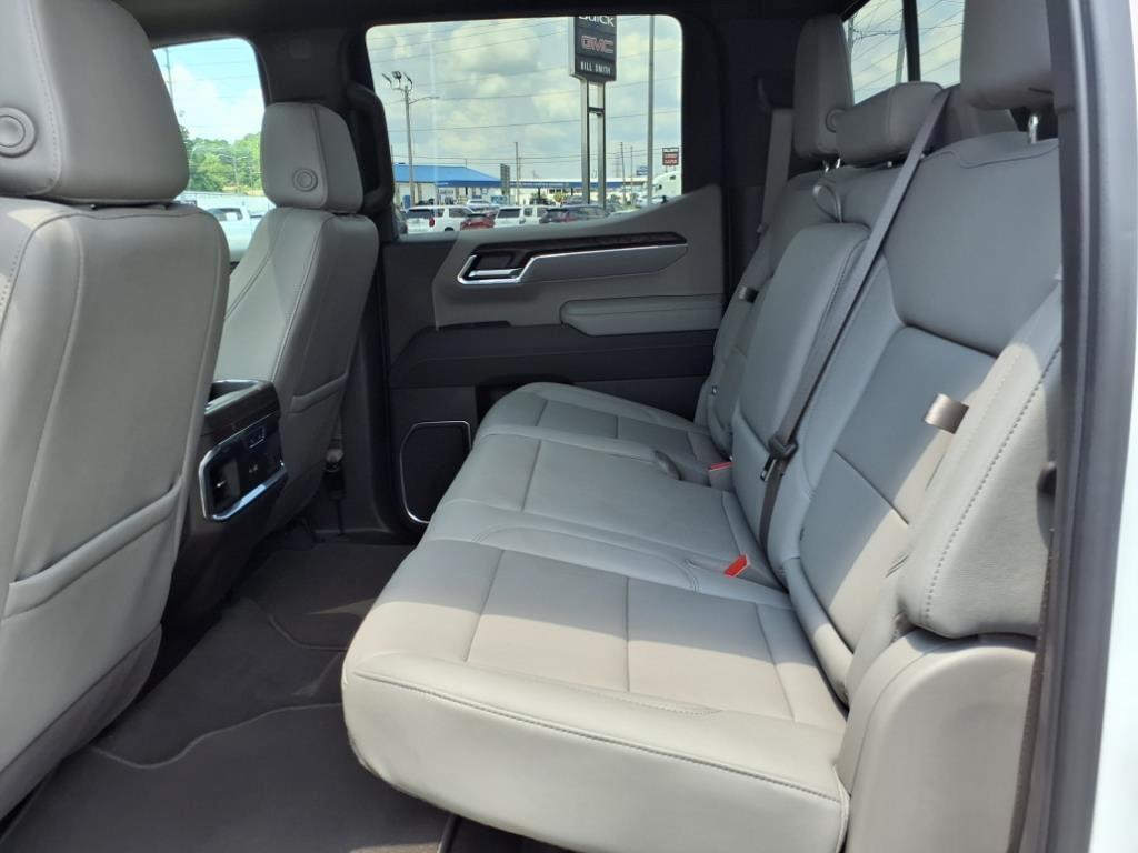 new 2025 GMC Sierra 1500 car, priced at $58,065