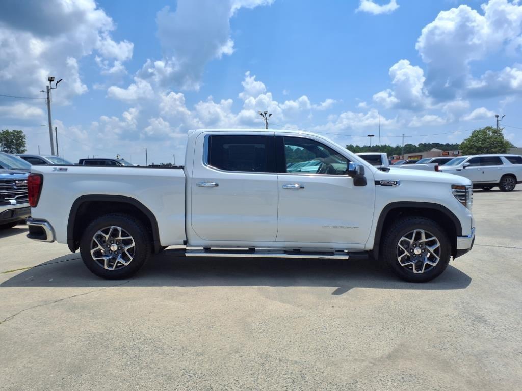 new 2025 GMC Sierra 1500 car, priced at $58,065