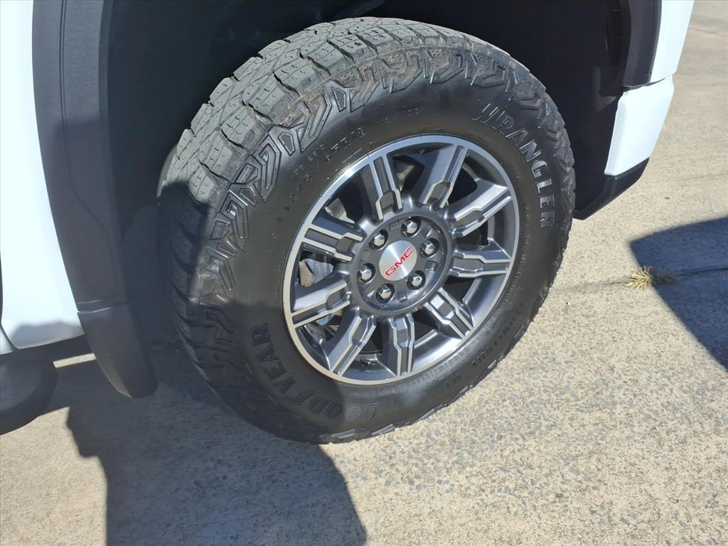 used 2024 GMC Sierra 1500 car, priced at $59,458