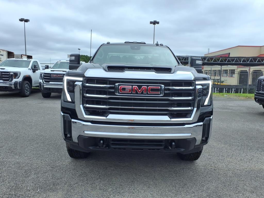 new 2025 GMC Sierra 2500 car, priced at $54,415