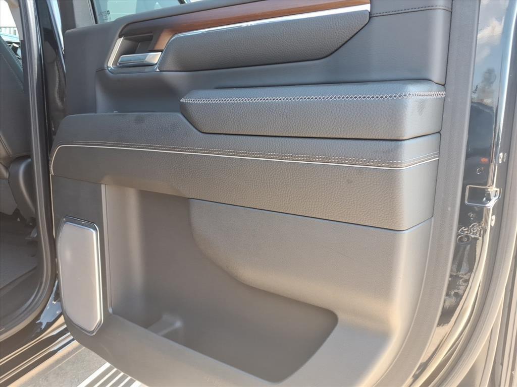 used 2024 GMC Sierra 2500 car, priced at $65,987