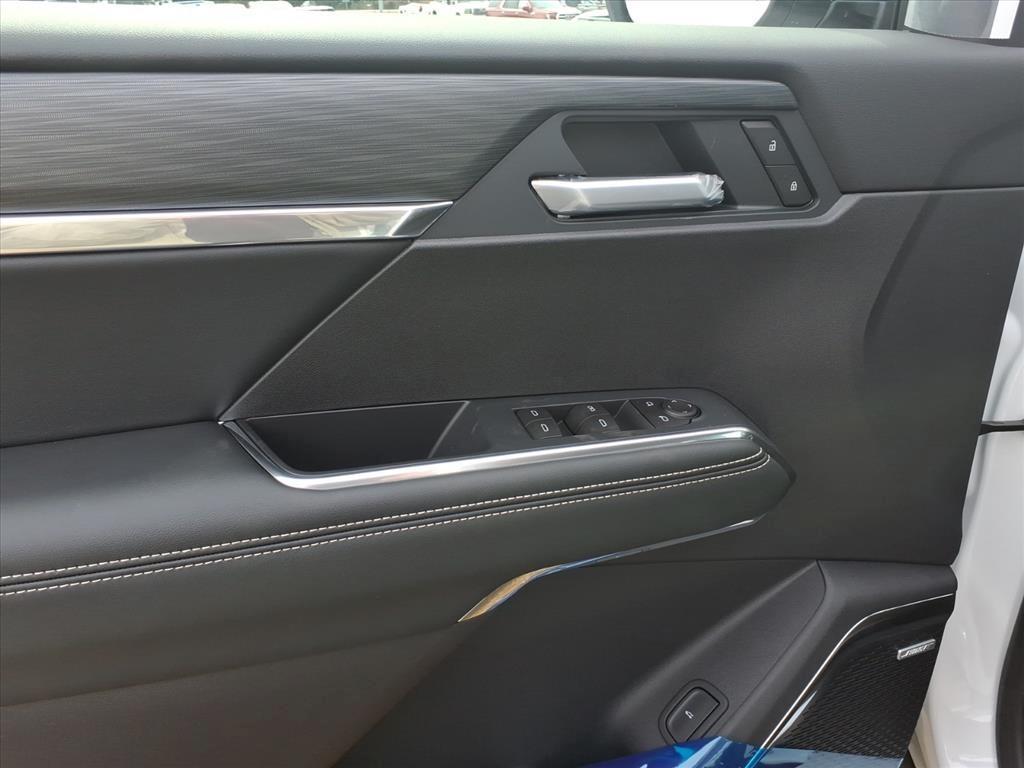 new 2026 GMC Acadia car, priced at $47,597