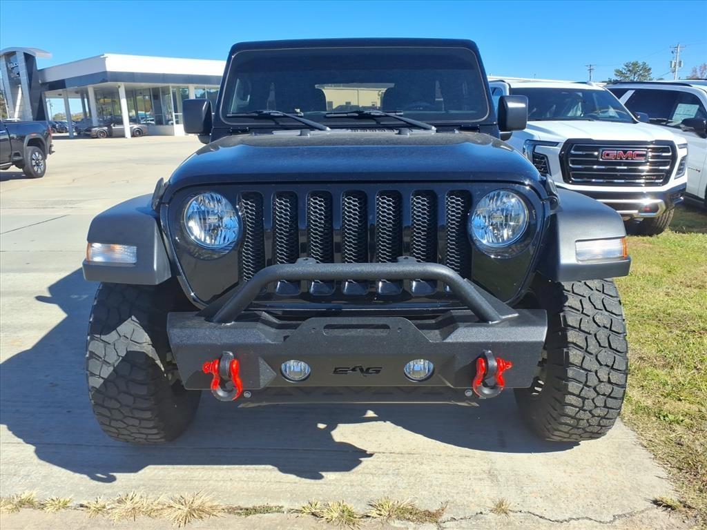 used 2022 Jeep Wrangler Unlimited car, priced at $33,987