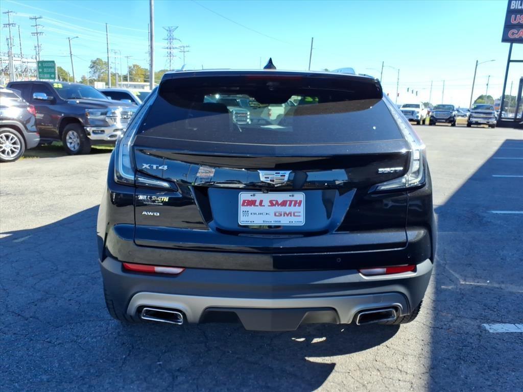used 2022 Cadillac XT4 car, priced at $26,987