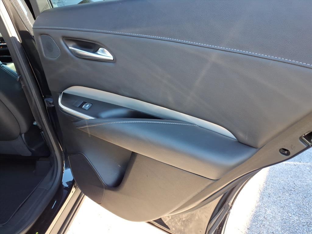 used 2022 Cadillac XT4 car, priced at $26,987