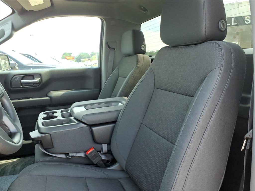 new 2025 GMC Sierra 1500 car, priced at $36,425