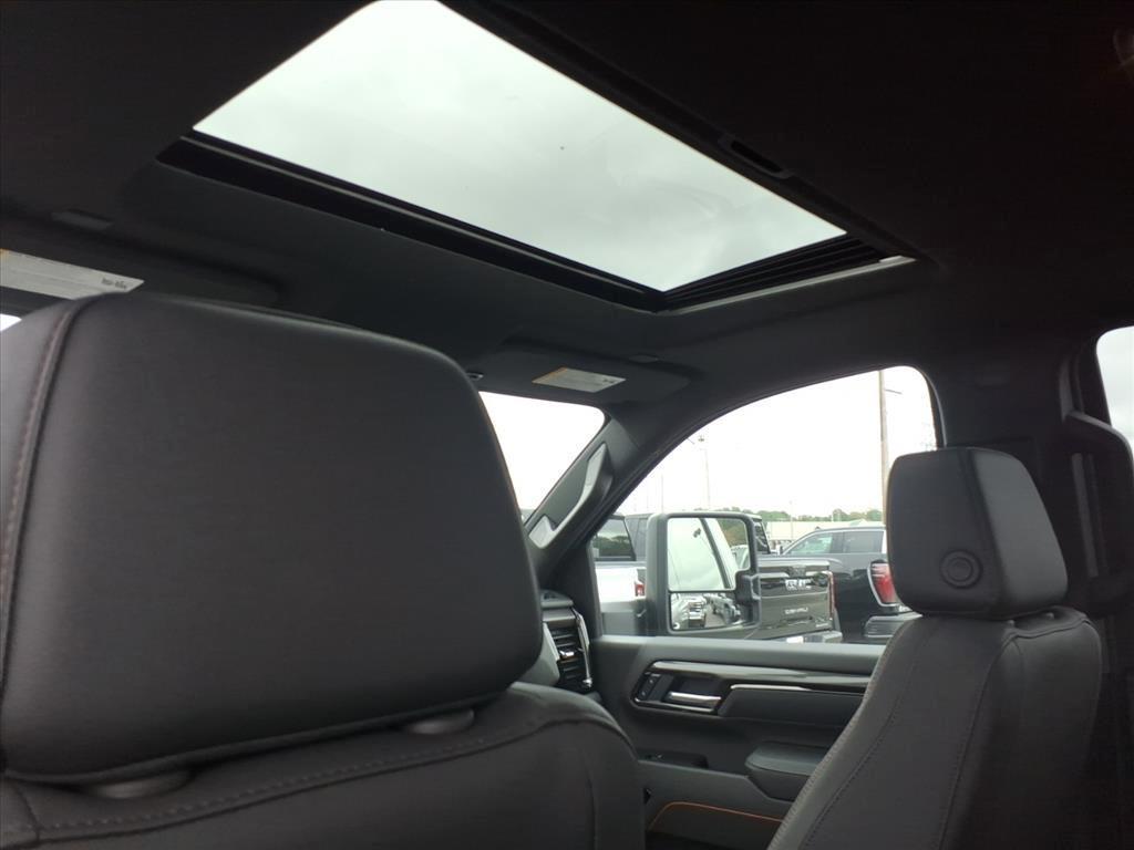 new 2025 GMC Sierra 2500 car