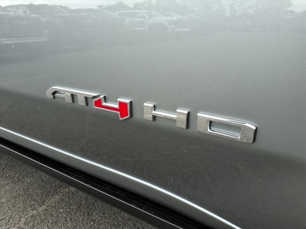 new 2025 GMC Sierra 2500 car
