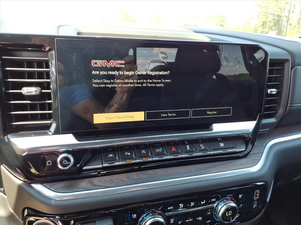 new 2026 GMC Sierra 1500 car, priced at $58,420