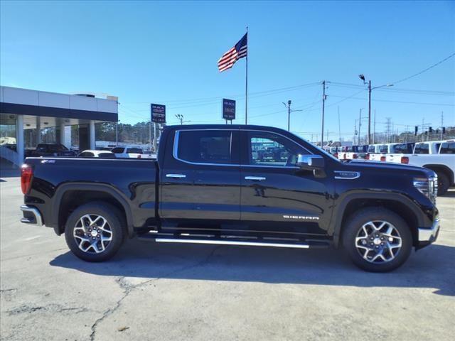 new 2025 GMC Sierra 1500 car, priced at $56,220