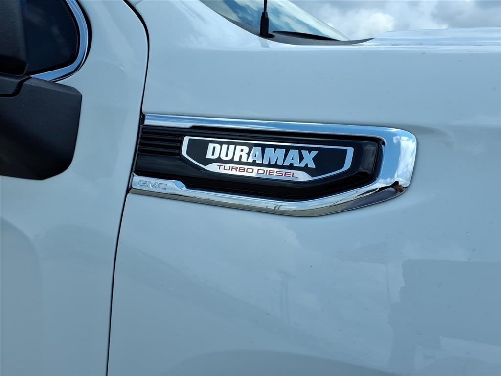 new 2026 GMC Sierra 1500 car, priced at $59,390