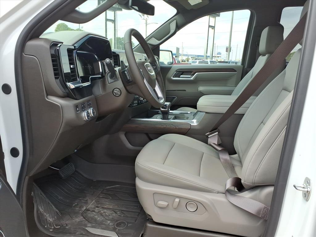 new 2026 GMC Sierra 1500 car, priced at $59,390