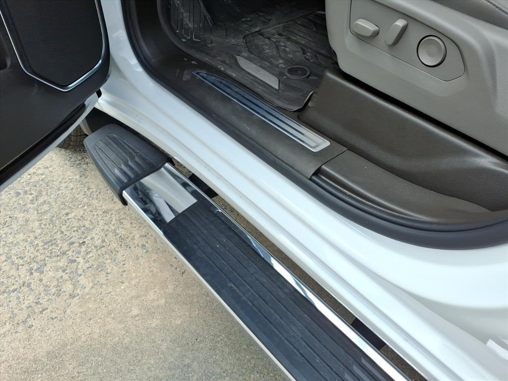 new 2026 GMC Sierra 1500 car, priced at $59,390