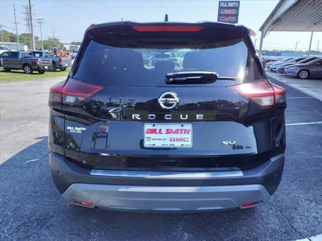 used 2021 Nissan Rogue car, priced at $17,999