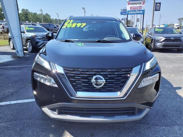 used 2021 Nissan Rogue car, priced at $17,999