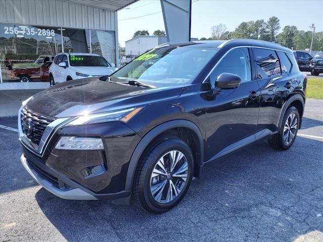 used 2021 Nissan Rogue car, priced at $17,999