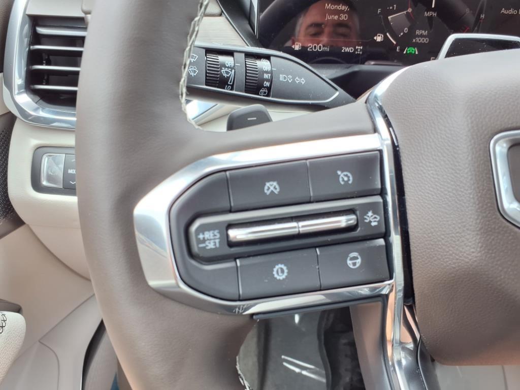 new 2025 GMC Acadia car, priced at $62,910