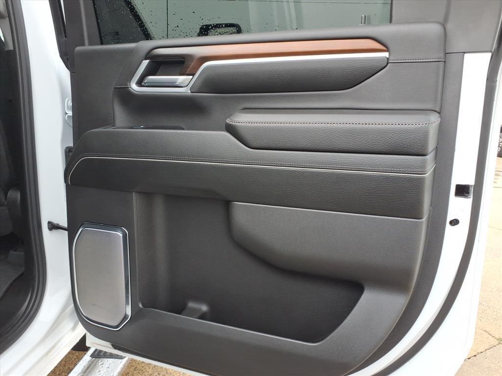 used 2024 GMC Sierra 2500 car, priced at $74,997