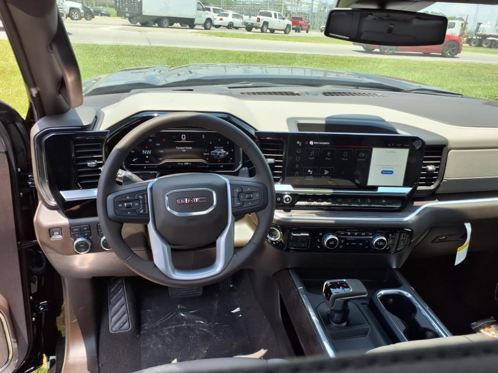 new 2025 GMC Sierra 1500 car, priced at $55,770