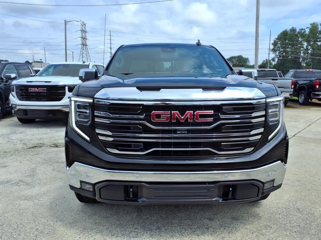 new 2025 GMC Sierra 1500 car, priced at $55,270