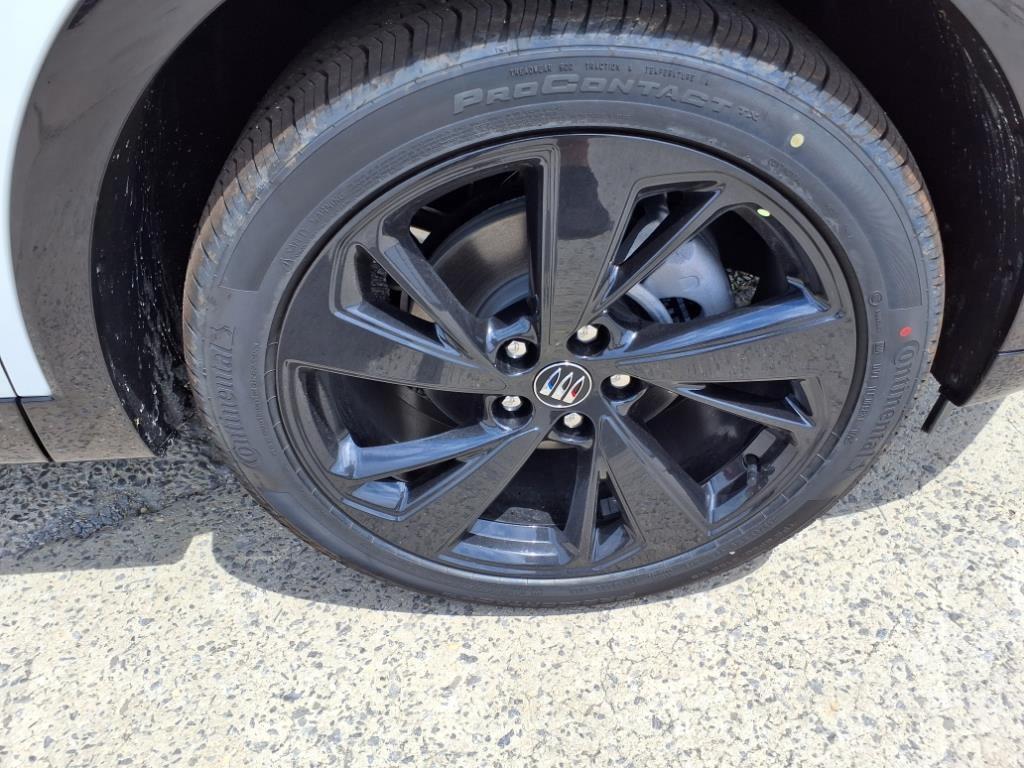 new 2025 Buick Envision car, priced at $37,745