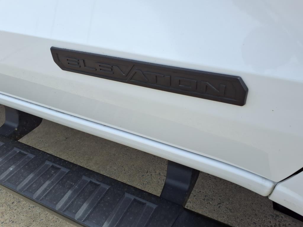 used 2024 GMC Canyon car