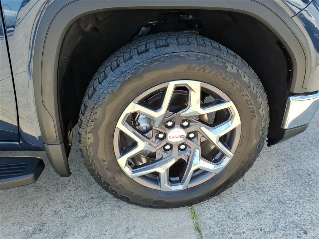 used 2023 GMC Sierra 1500 car, priced at $51,900