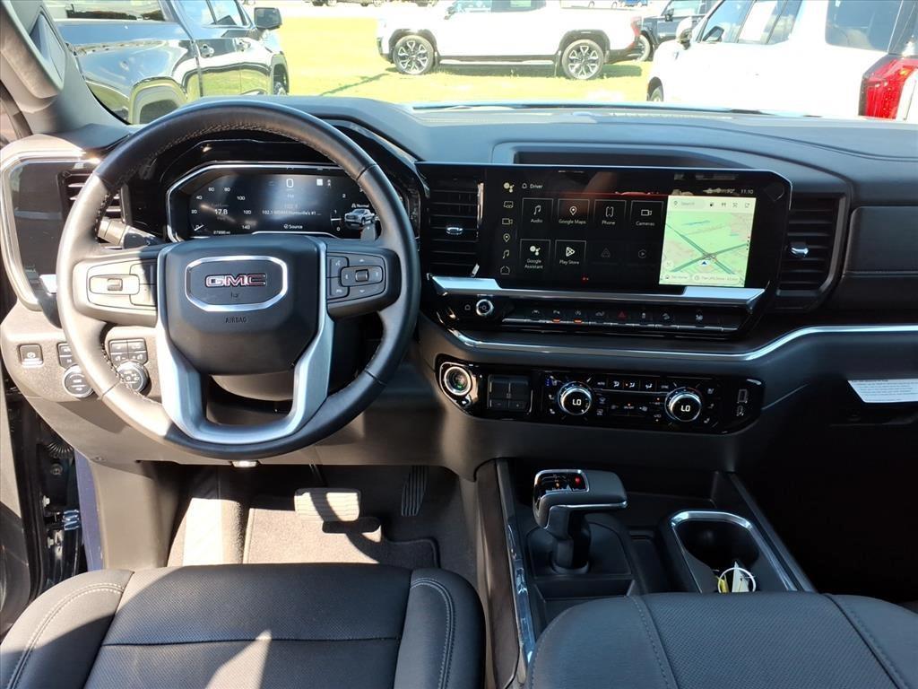 used 2023 GMC Sierra 1500 car, priced at $51,900