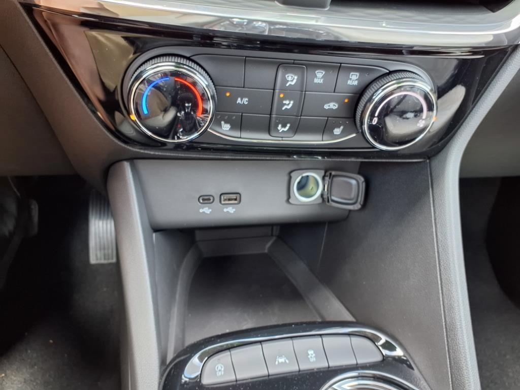 new 2026 Buick Encore GX car, priced at $24,685