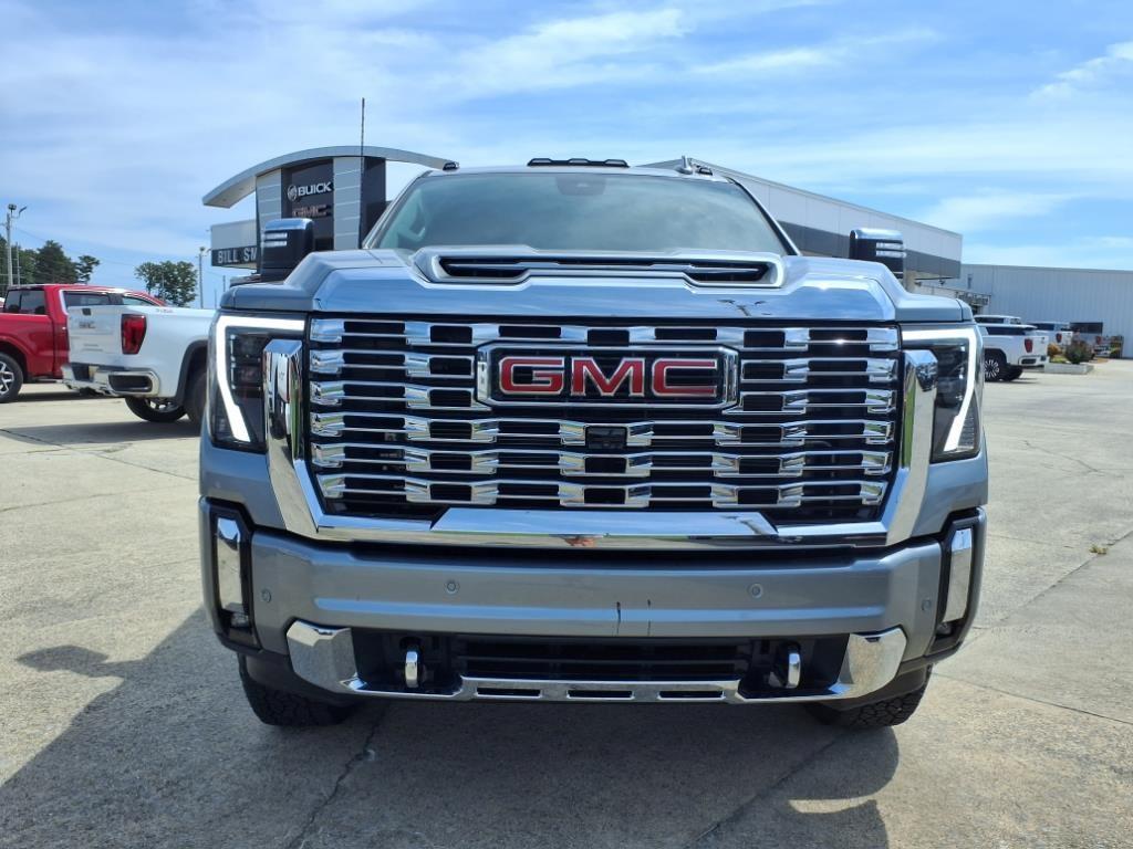 used 2024 GMC Sierra 2500 car, priced at $70,987