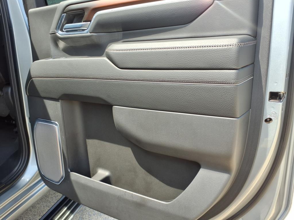 used 2024 GMC Sierra 2500 car, priced at $70,987