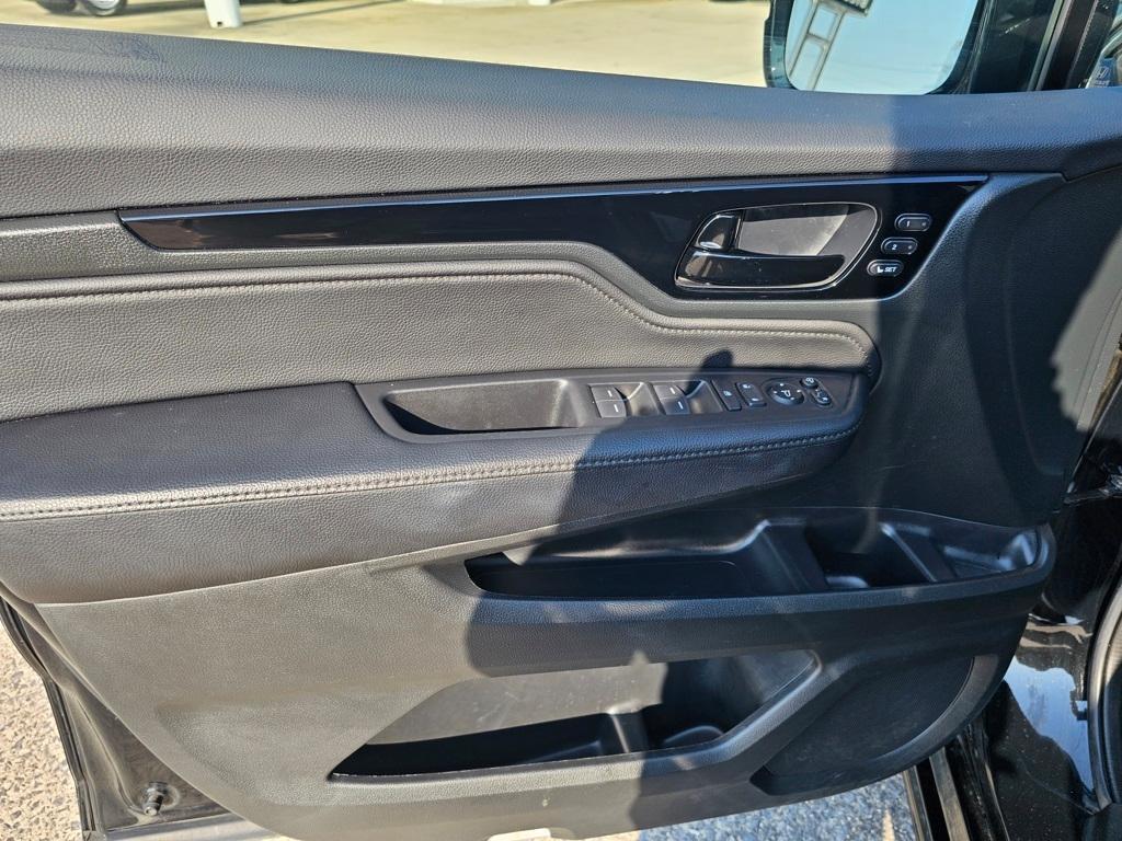 used 2023 Honda Odyssey car, priced at $45,897