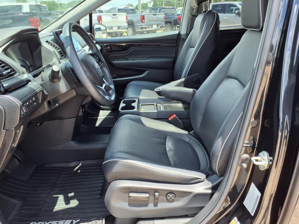 used 2023 Honda Odyssey car, priced at $45,897