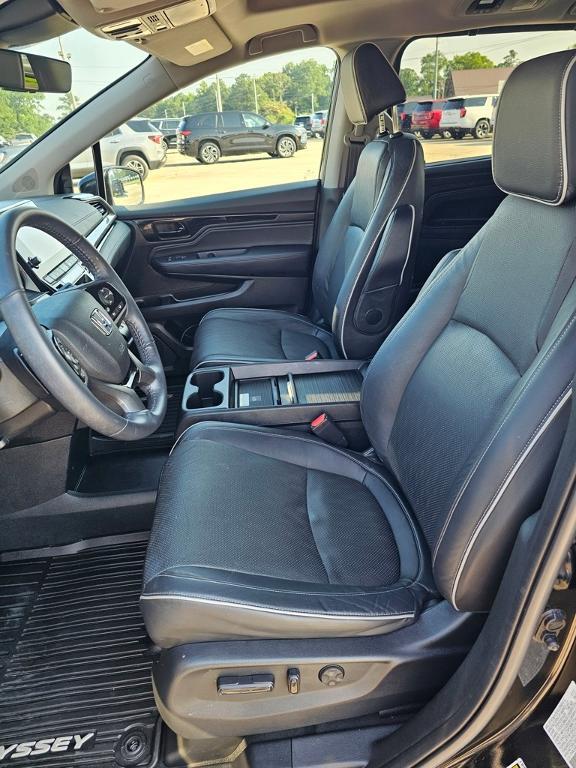 used 2023 Honda Odyssey car, priced at $45,897