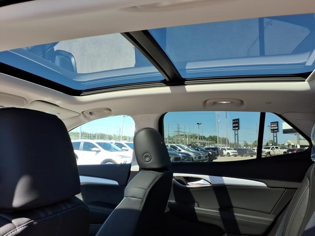 new 2025 Buick Envision car, priced at $45,195