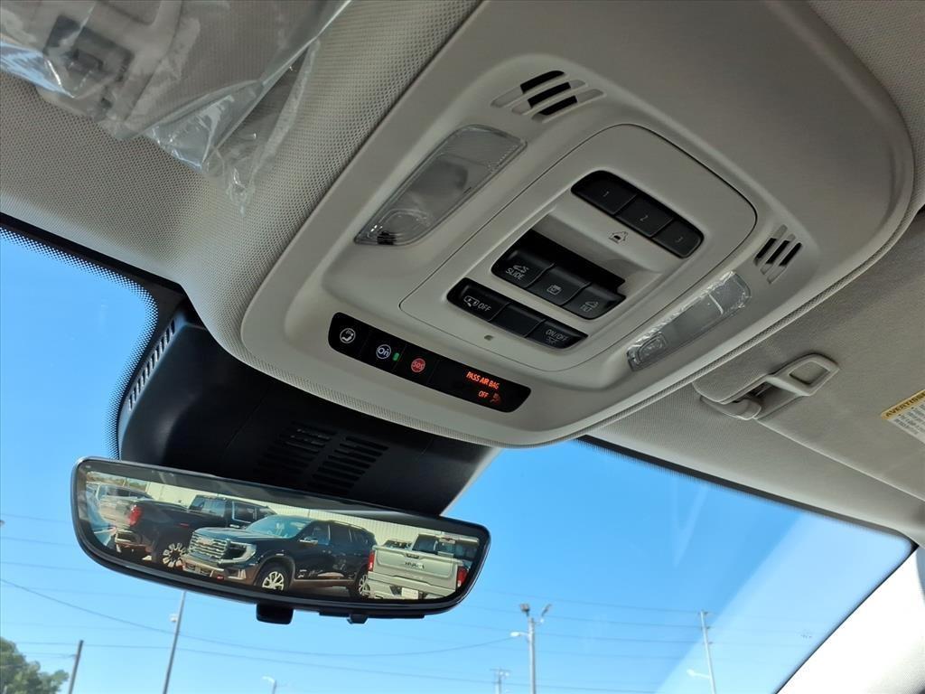 new 2025 Buick Envision car, priced at $45,195