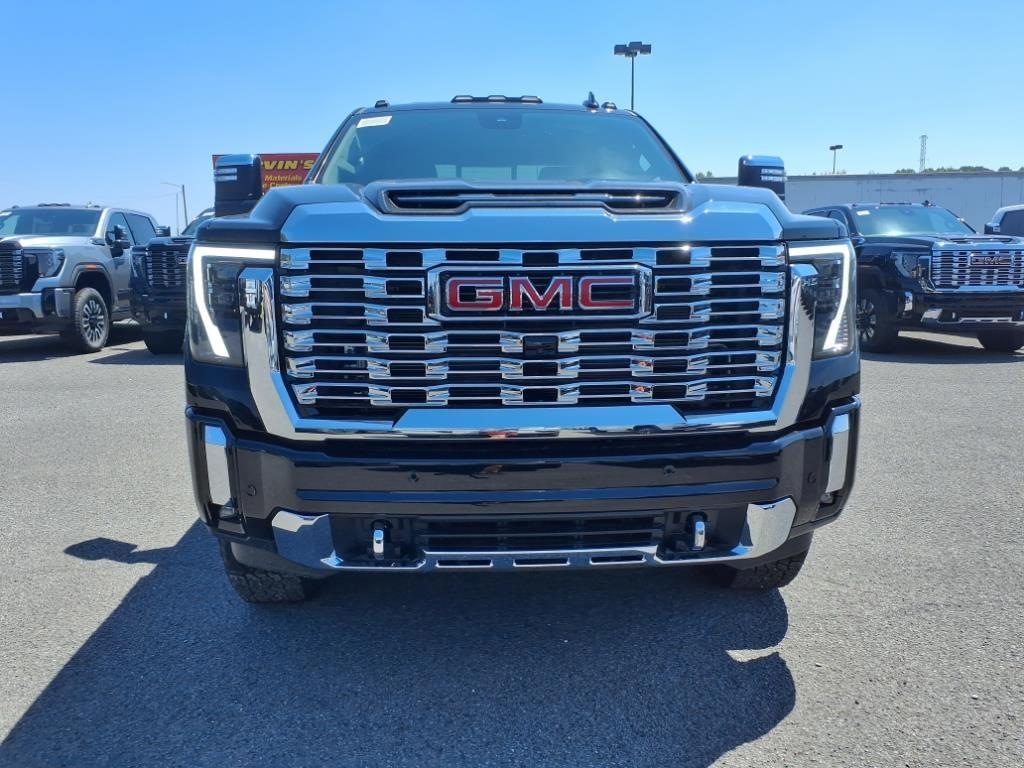 new 2025 GMC Sierra 2500 car, priced at $79,915