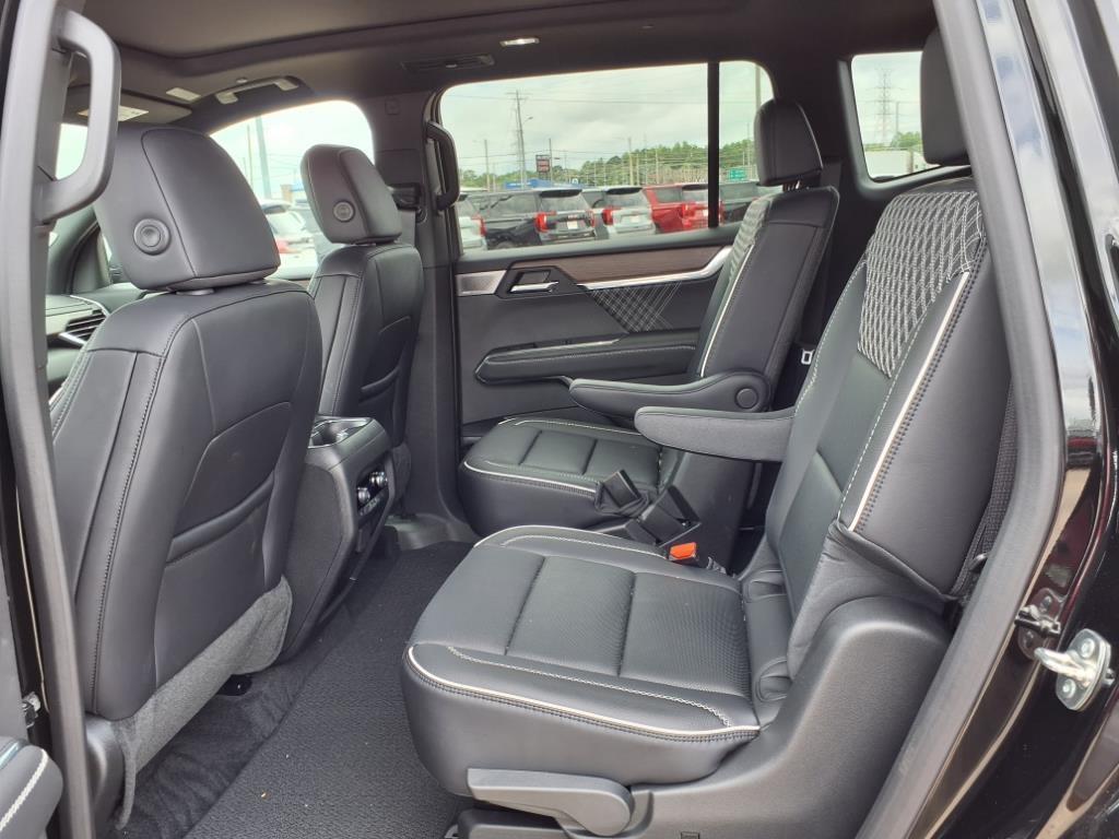 new 2025 GMC Acadia car, priced at $62,910