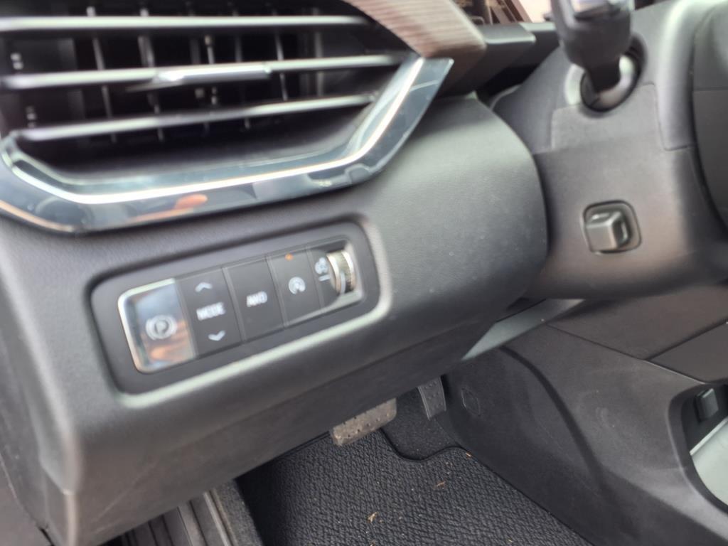 new 2025 GMC Acadia car, priced at $62,910